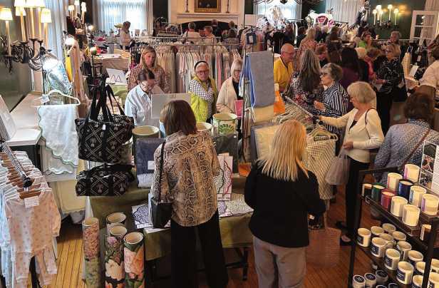 A photo from the 2024 Country Garden Club Trunk Show.