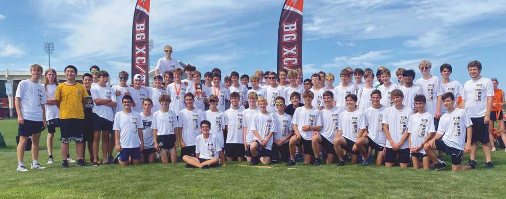 Cross country team wins invitational hosted by BGSU