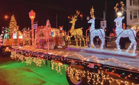 Perrysburg celebrates Home for the Holidays