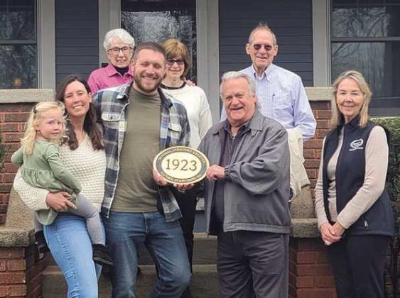Historic Perrysburg plaque presented