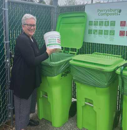 CGC member Susan Smith drops off food waste as part of Perrysburg Composts, one of the 2025 Community Projects funded by the Country Garden Club.