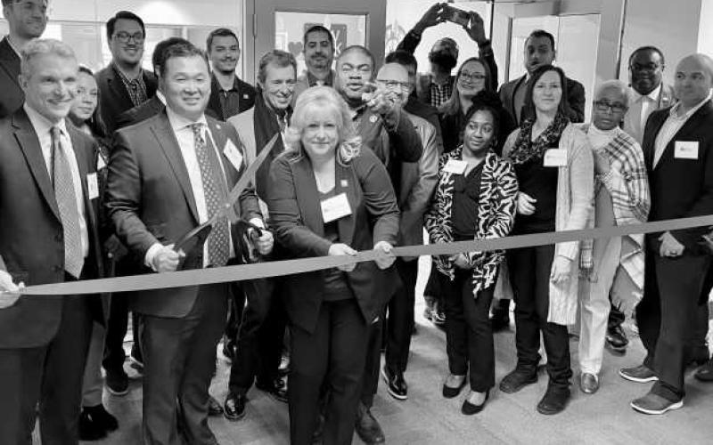 New York Life celebrates new office opening in Levis Commons