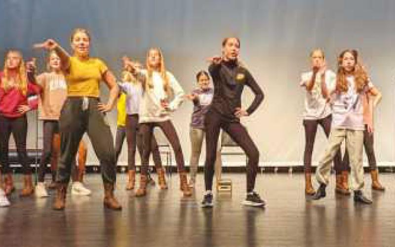 Perrysburg JHS to present Annie Jr.