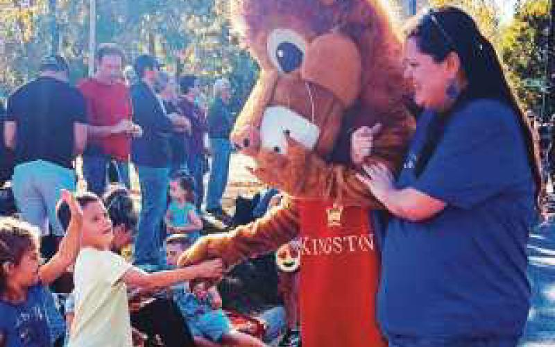 Perrysburg celebrates at homecoming parade and festival
