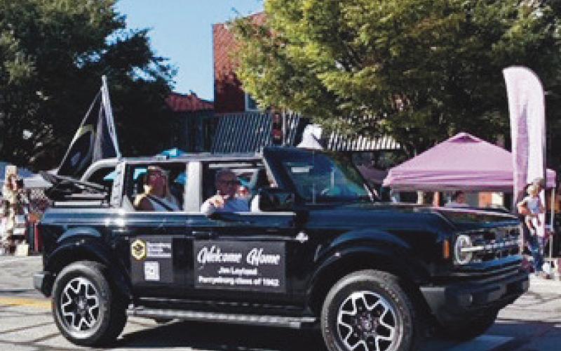 Perrysburg celebrates at homecoming parade and festival