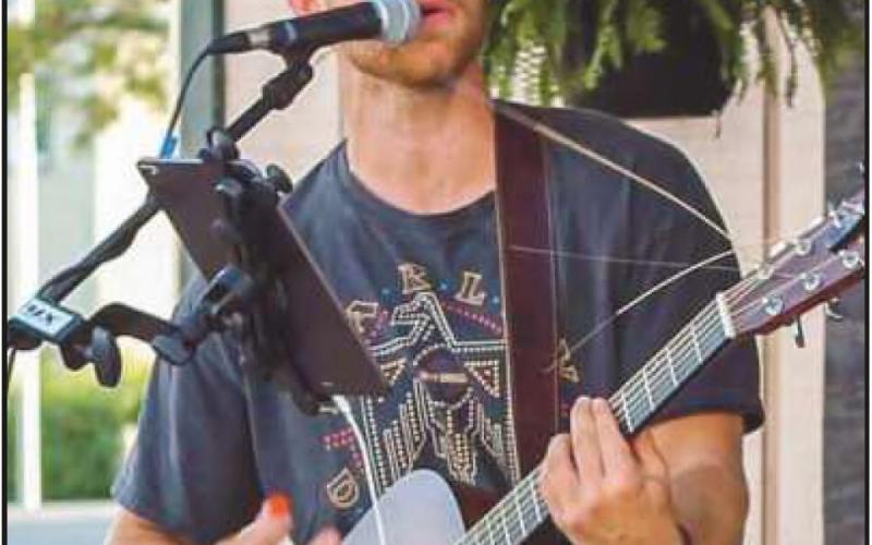 Wednesday at Woodlands concert series presents Beallas Duo