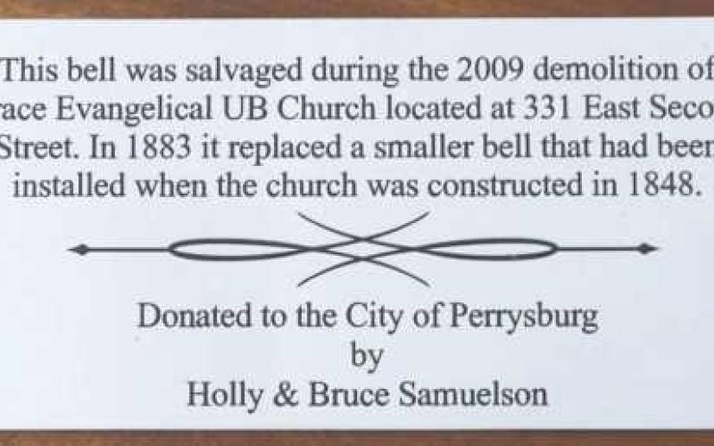 History of the bell in the Municipal Building