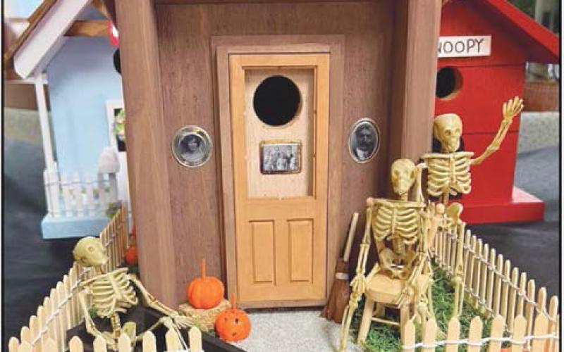 Annual Battle of the Birdhouses to benefit Nature's Nursery