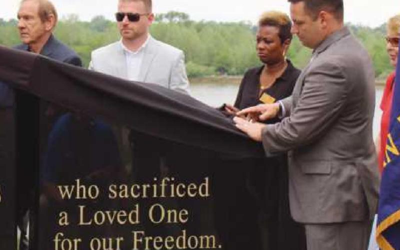 Gold Star Families memorial unveiled