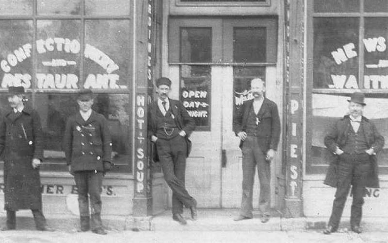 Reither Brothers Restaurant 101 Louisiana, about 1900.