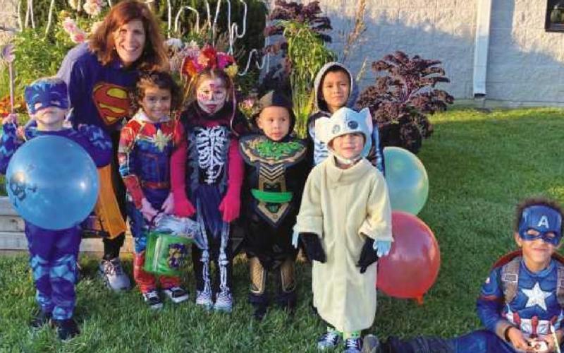 Perrysburg Heights Community Center holds trunk or treat