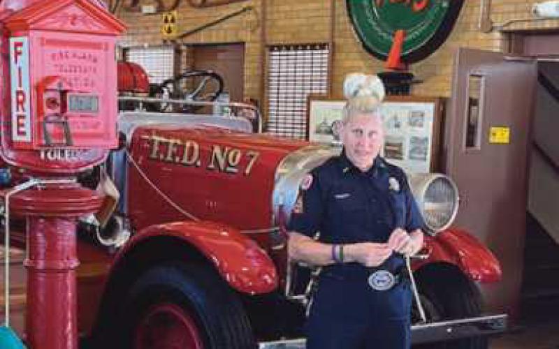 New Century Club visits Toledo Firefighters Museum