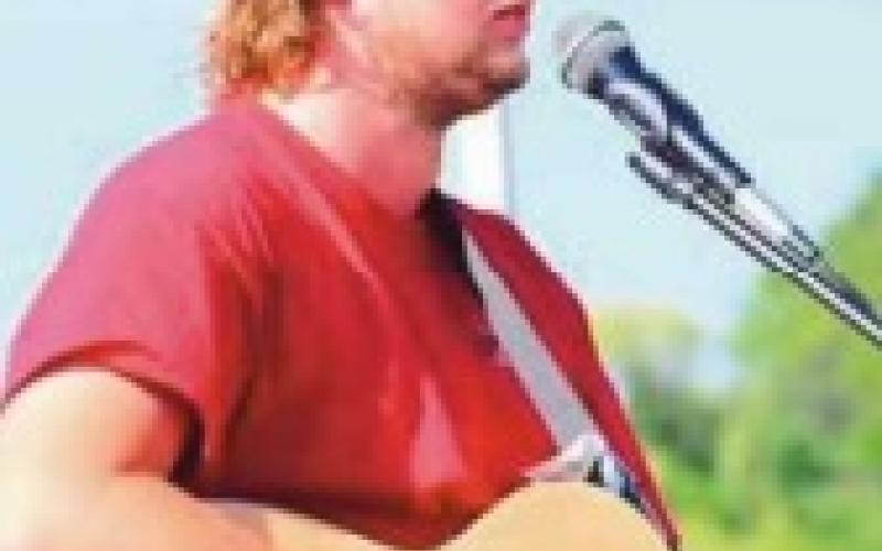 Eclectic sounds of Chris Knopp, Frank Lars take the stage July 17