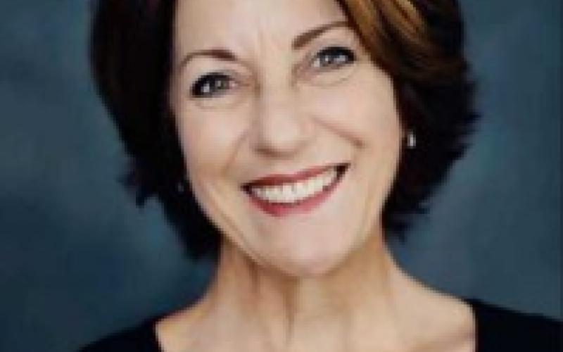 O’Connell visits library for Author Talk, July 24
