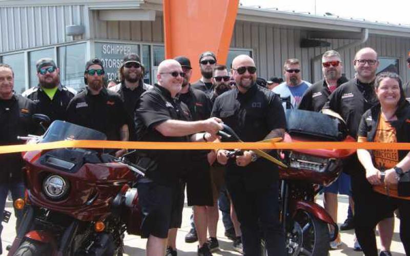 Toledo Harley-Davidson holds grand re-opening, with band, barbecue, bikes