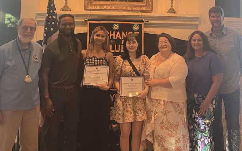 Exchange Club honors scholarship winners