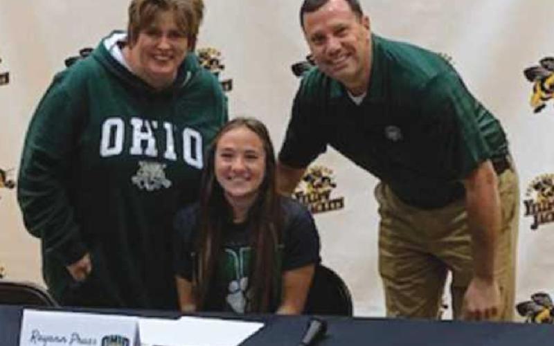 Rayann Pruss, soccer, Ohio University, with her parents Dana and Dan Pruss.