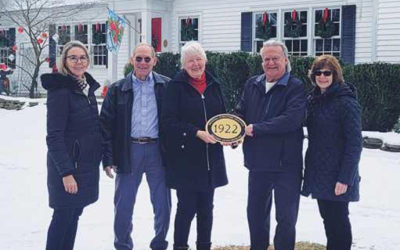 Historic Perrysburg presents two plaques