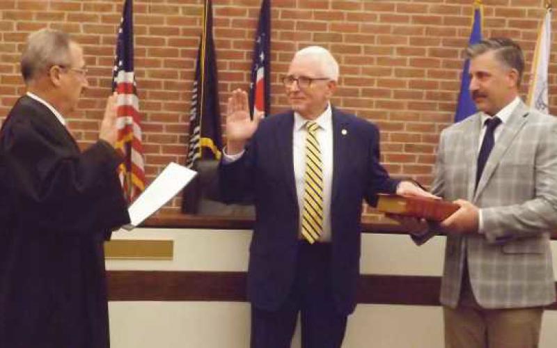 Mayor Weber (center) being sworn in by Judge Ohanian (left). Picture credit to Richard Baranowski.