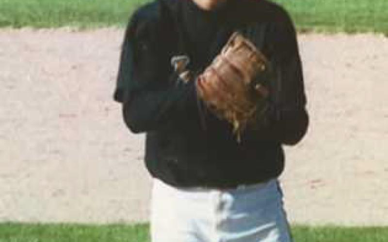 He played for PHS from 1998 to 2001.