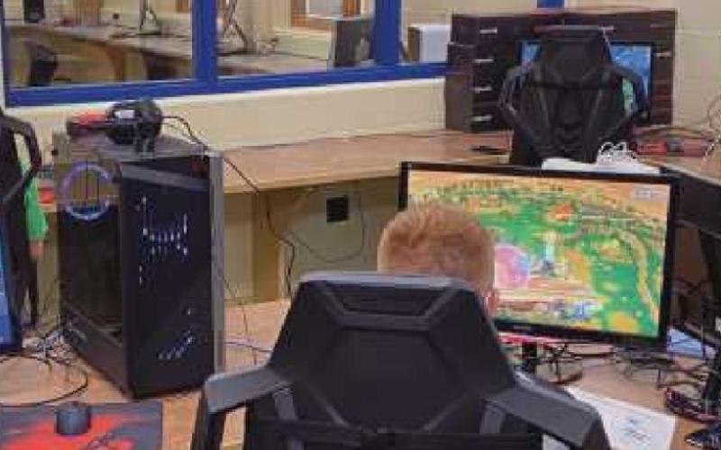 PHS advances two teams to Esports quarter finals