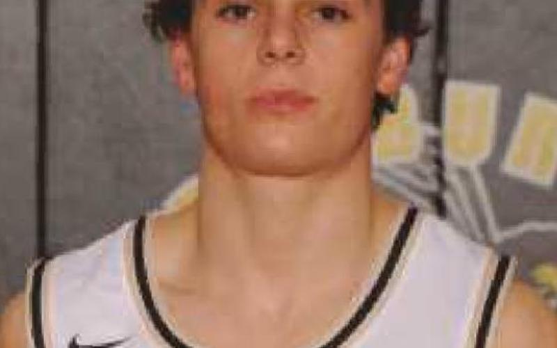 Yellow Jackets Athlete of the Week