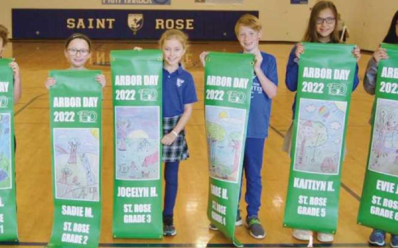 St. Rose students help beautify city for Arbor Day