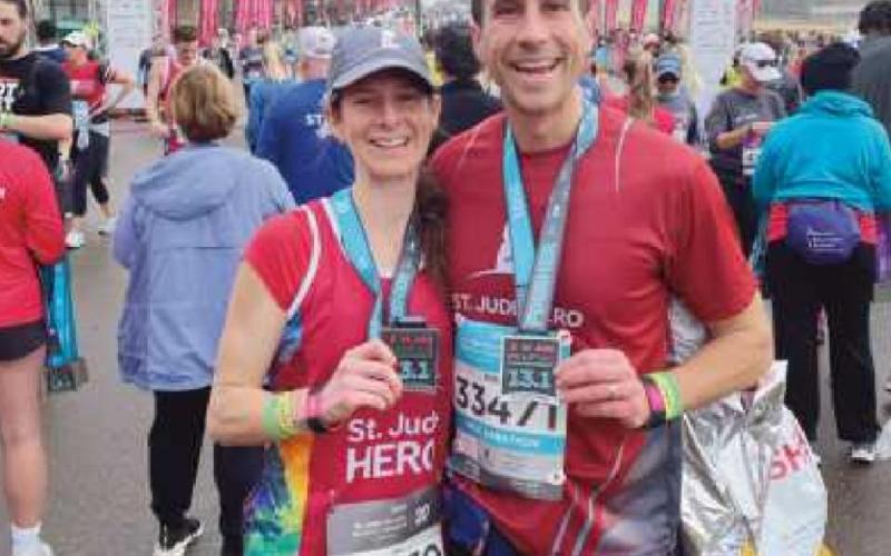 Perrysburg couple raises $4,960 for St. Jude Hospital in marathon weekend