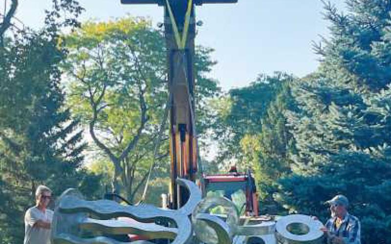 The sculpture, 5 Sisters, by Bob Doster takes its place.