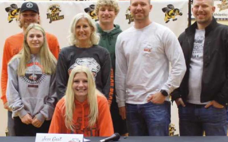 Jessica Gast will play soccer for Ohio Northern University where she plans to major in education. Pictured with her are her mother Lisa, her brothers, Evan, Owen, Matthew and Andrew, and her sister, Sydney.