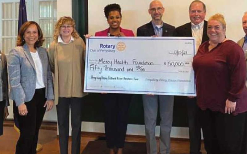 Perrysburg Rotary establishes $50,000 fund for patients of Mercy Health-Perrysburg Hospital