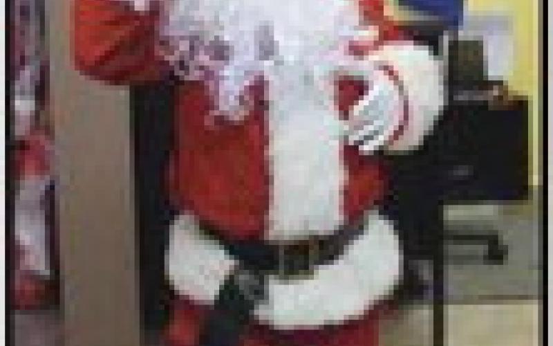 Huge crowd enjoys Home for the Holidays parade, events