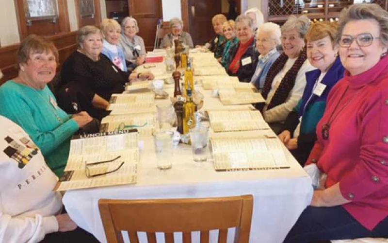 New Century Club meets for lunch