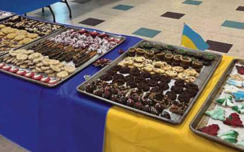 Toledo Helps Ukraine hosts fourth Cookie Walk Fundraiser