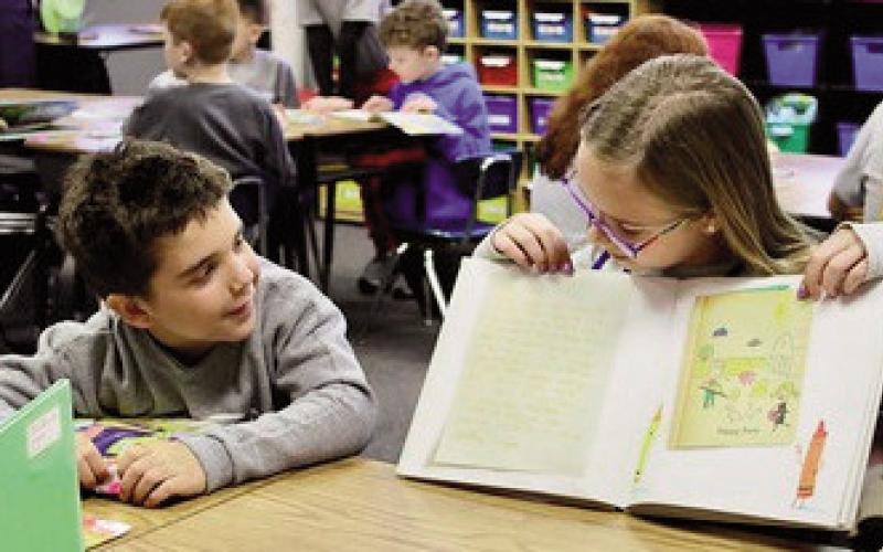 Saint Rose recently celebrated Right to Read Week with special activities each day. A mystery reader started the day with a special poem. Each day had a special alternate dress theme along with D.E.A.R. time—Drop Everything And Read. Grade level buddy activities also took place along with special snacks. It was a wonderful week to share the joy of reading.