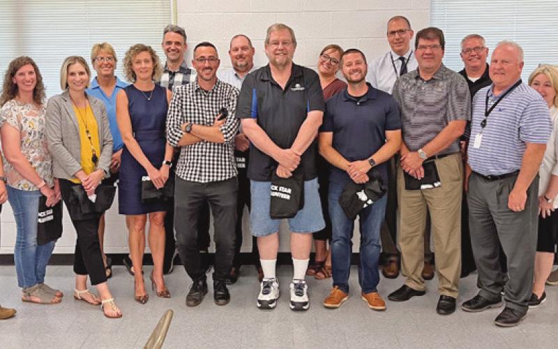 Perrysburg BOE commends committee members