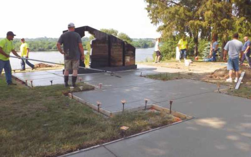 City employees volunteer time to assist with Gold Star Families Memorial project