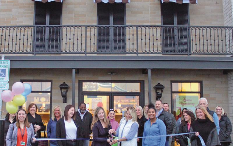 Nothing bundt Cakes hosts grand opening