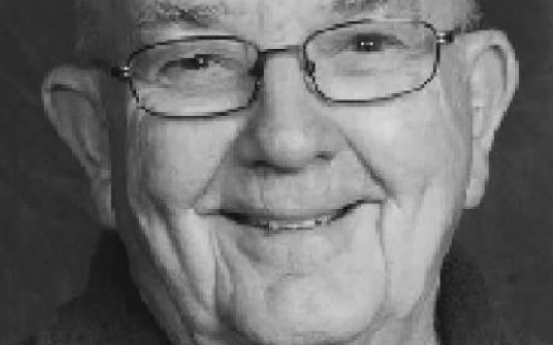 LEWIS SMITH