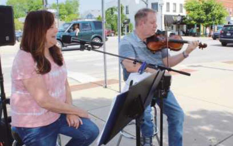 ‘Visit Perrysburg Market Days’ draws opening day crowd