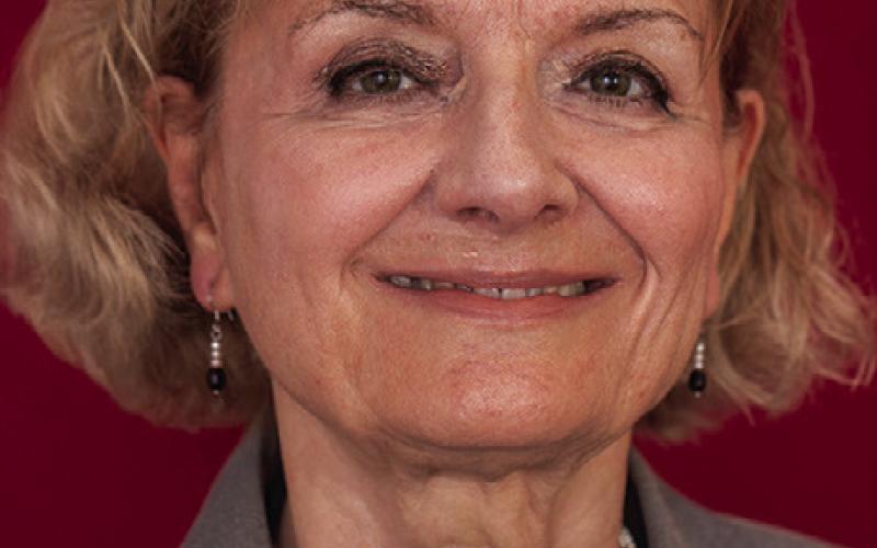 Dr. Nilgün Sezginiş