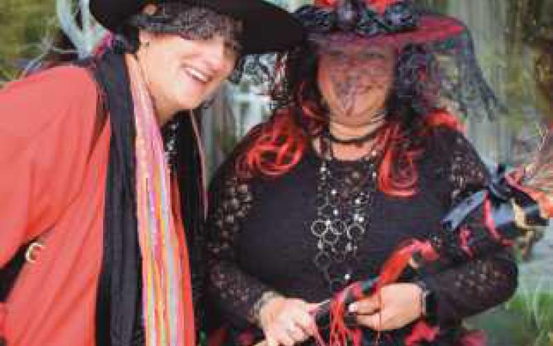Witches Walk held in Downtown Perrysburg
