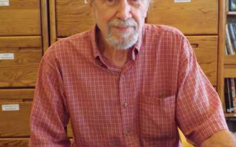 Veterans history project interviews Army soldier Les Robertson