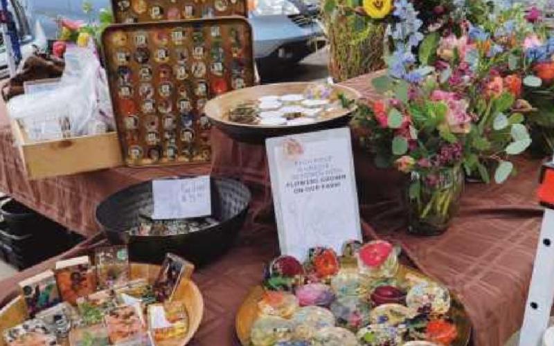 Perrysburg Farmers Market opens for the season