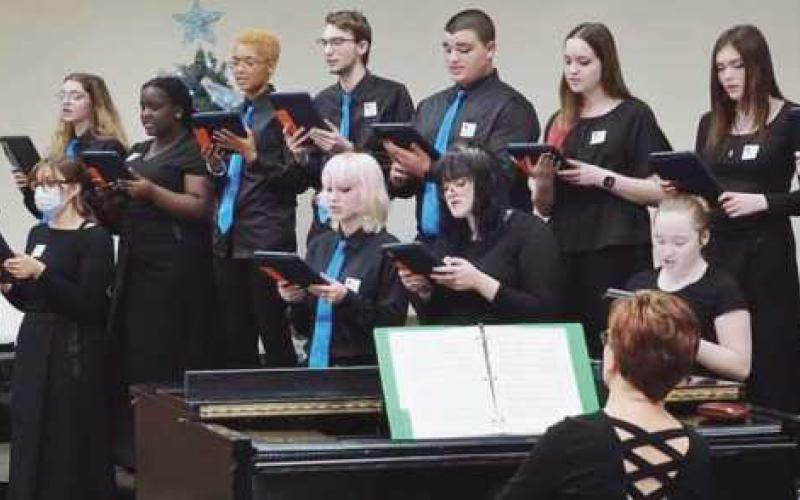 Genesis Village celebrates veterans