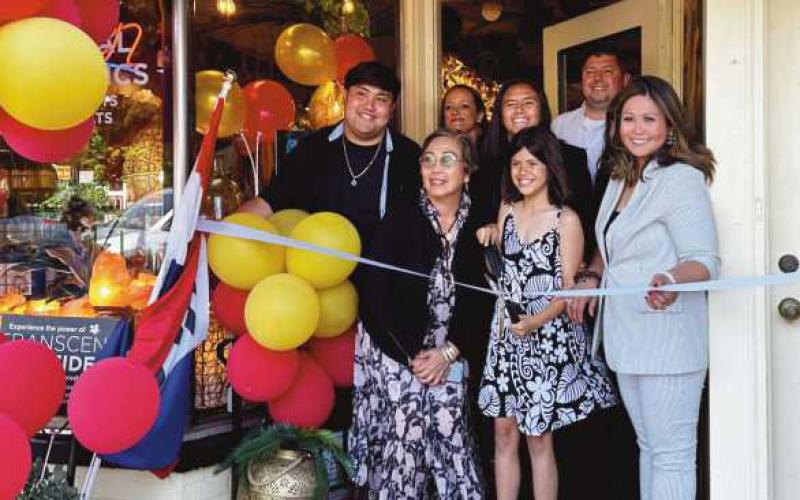 Transcend by Heide holds ribbon-cutting ceremony