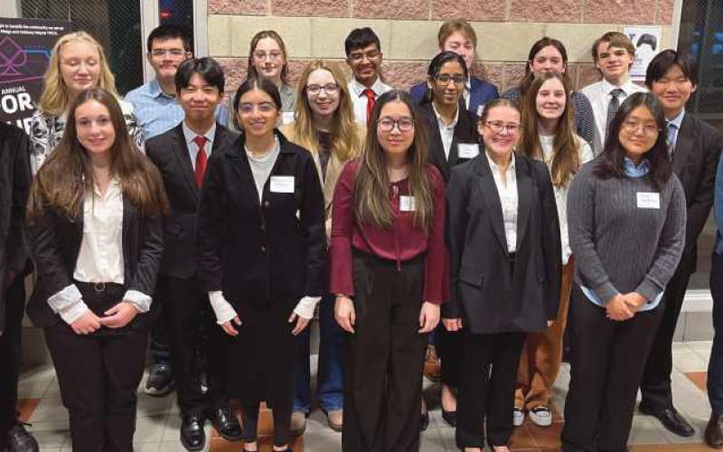 PHS mock trial students perform at district competition