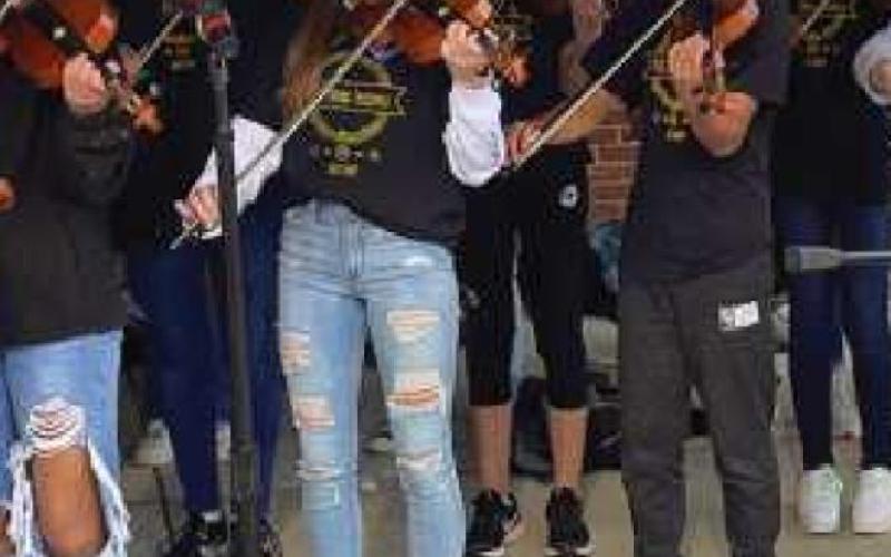 Play music, play ball at Mud Hens game