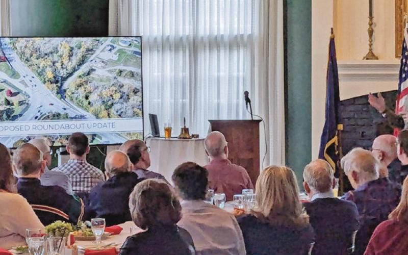 Mayor Mackin delivers State of the City address to Rotary Club