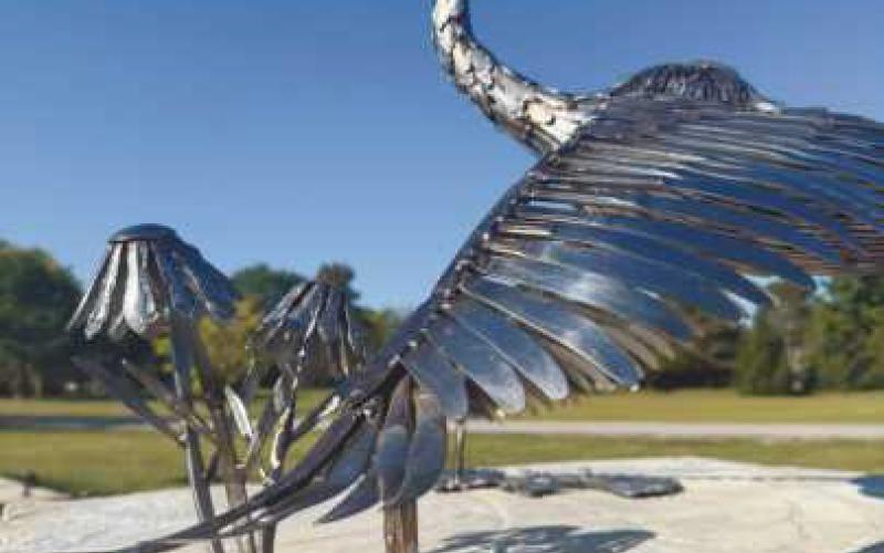 Leaving the Past Behind, created by Gary Hovey and Jim Perrine of New Knoxville, Ohio, wins People’s Choice Award.